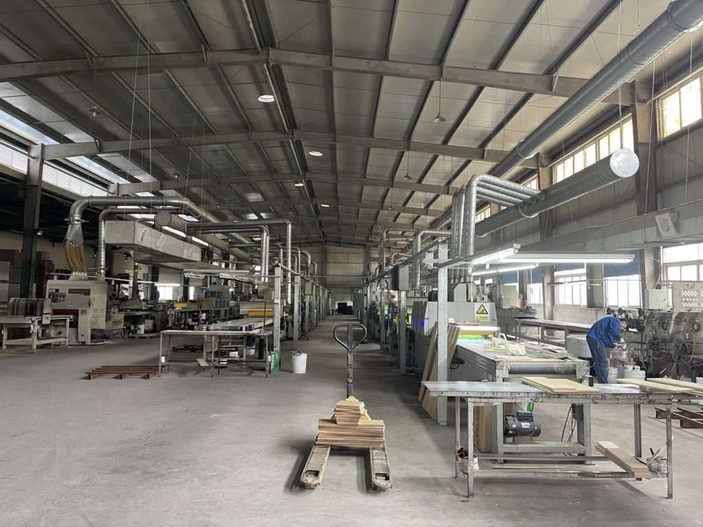 wood-flooring-manufacture-oiling-or-painting-shop