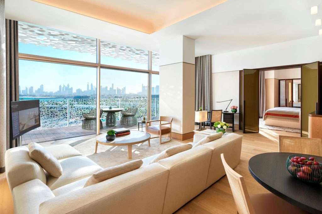 hotel-with-wide-plank-engineered-hardwood-flooring