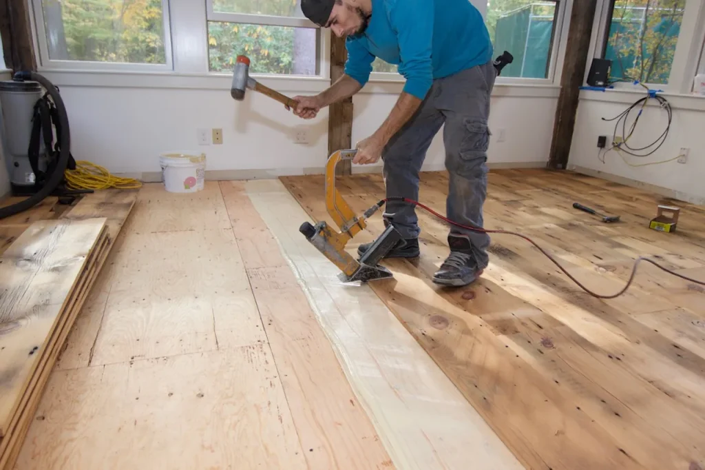 How to Select Engineered Wood Flooring Sizes for Interior Design Projects